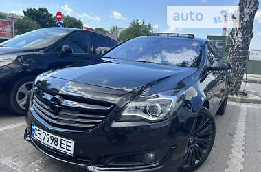 Седан Opel Insignia 2014 в Чернівцях