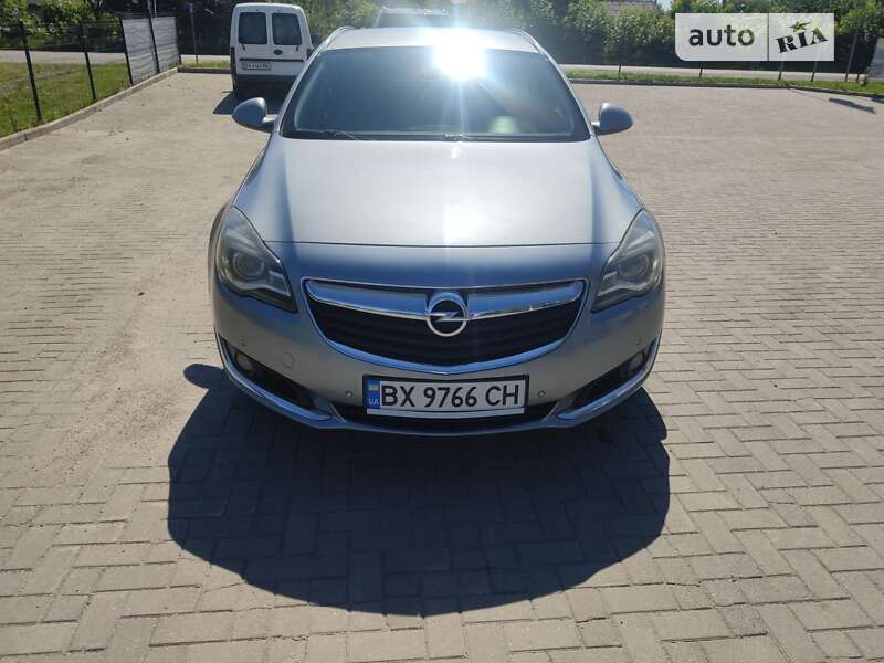 Универсал Opel Insignia 2015 в Шепетовке