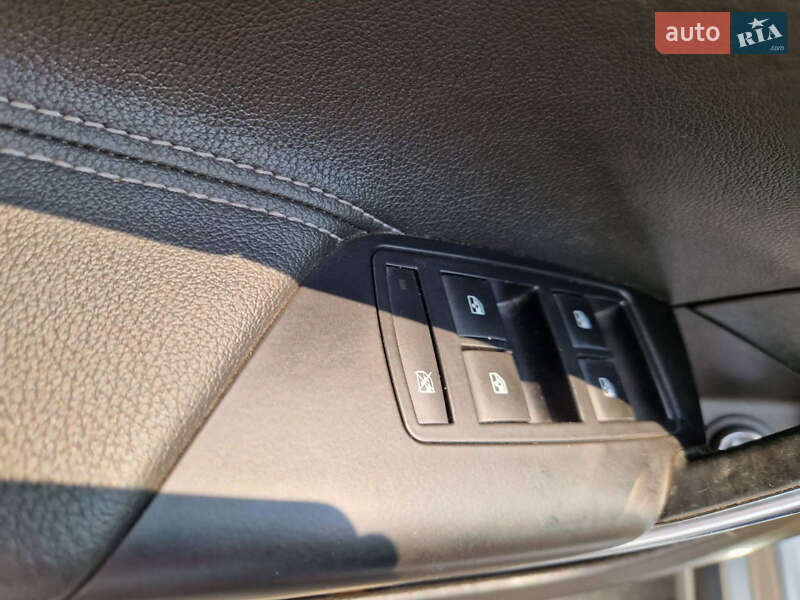 Універсал Opel Insignia 2016 в Нововолинську