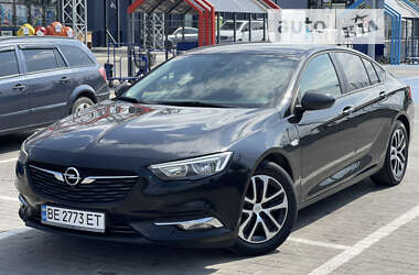 Седан Opel Insignia 2017 в Первомайске