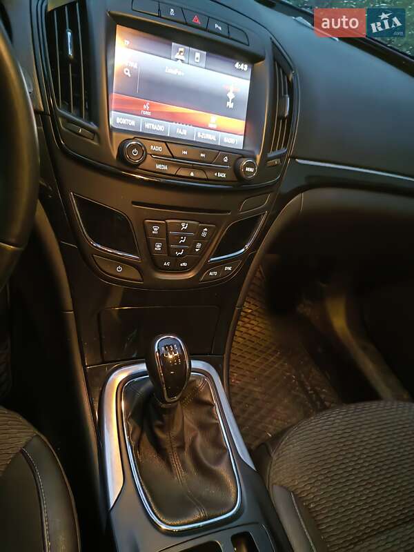 Універсал Opel Insignia 2015 в Хусті