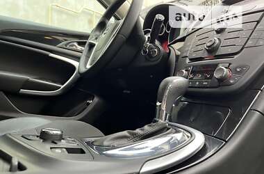 Универсал Opel Insignia 2012 в 