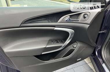Универсал Opel Insignia 2012 в 
