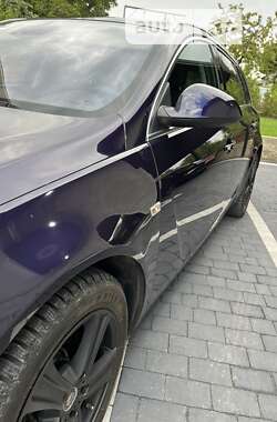 Универсал Opel Insignia 2012 в 