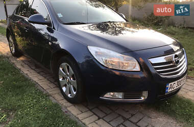 Лифтбек Opel Insignia 2013 в Луцке