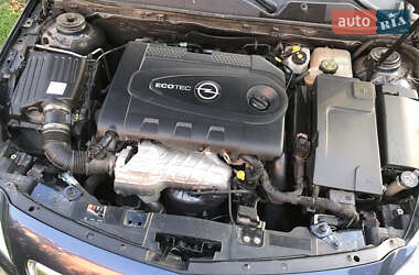Лифтбек Opel Insignia 2013 в 