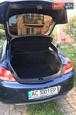 Лифтбек Opel Insignia 2013 в 