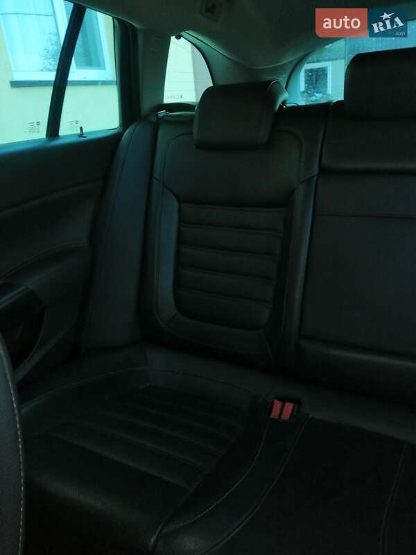 Универсал Opel Insignia 2010 в Рожище