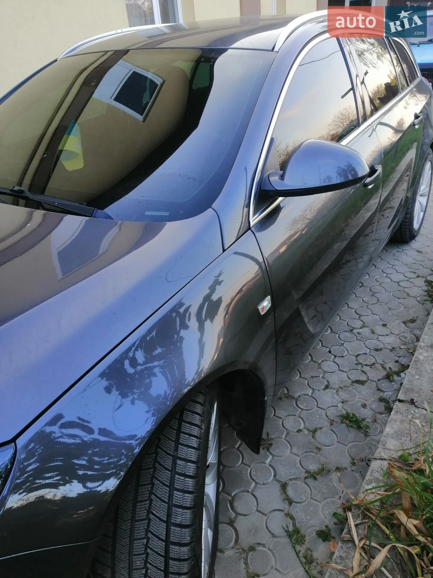 2010 Opel Insignia - мініатюра 6
