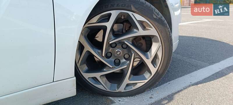 Универсал Opel Insignia 2015 в Ужгороде