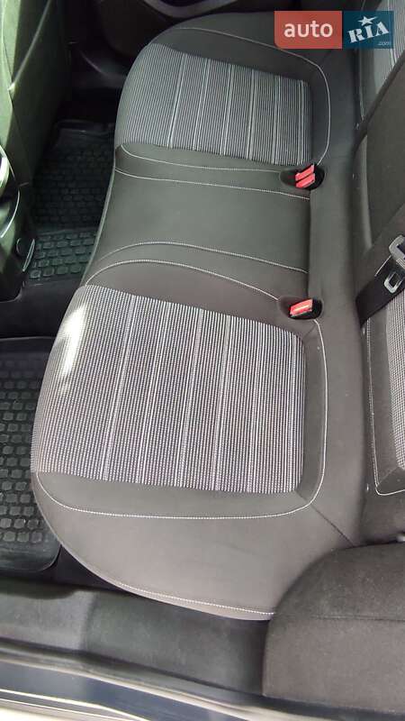 Універсал Opel Insignia 2015 в Івано-Франківську