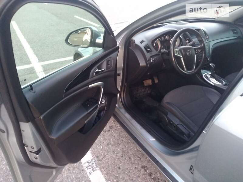 Універсал Opel Insignia 2012 в Чернівцях фото 5 Універсал Opel Insignia 2012 в Чернівцях
