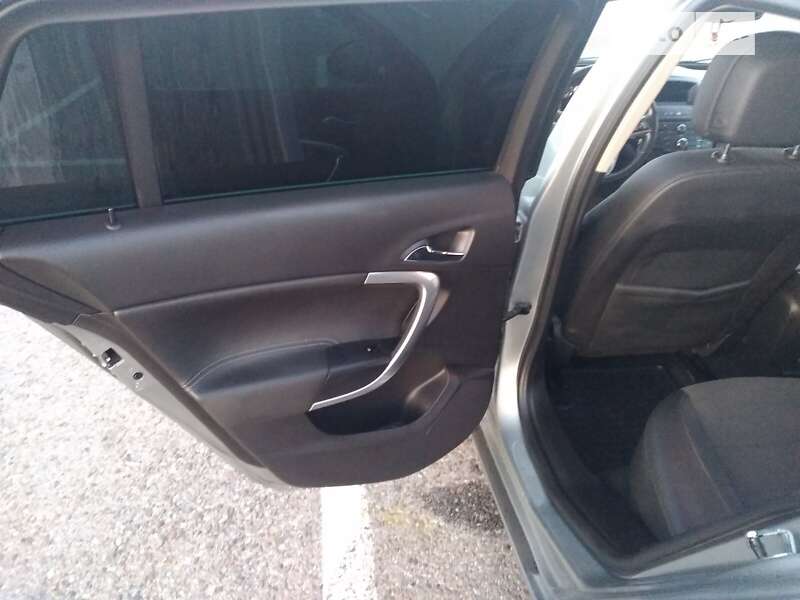 Універсал Opel Insignia 2012 в Чернівцях фото 10 Універсал Opel Insignia 2012 в Чернівцях