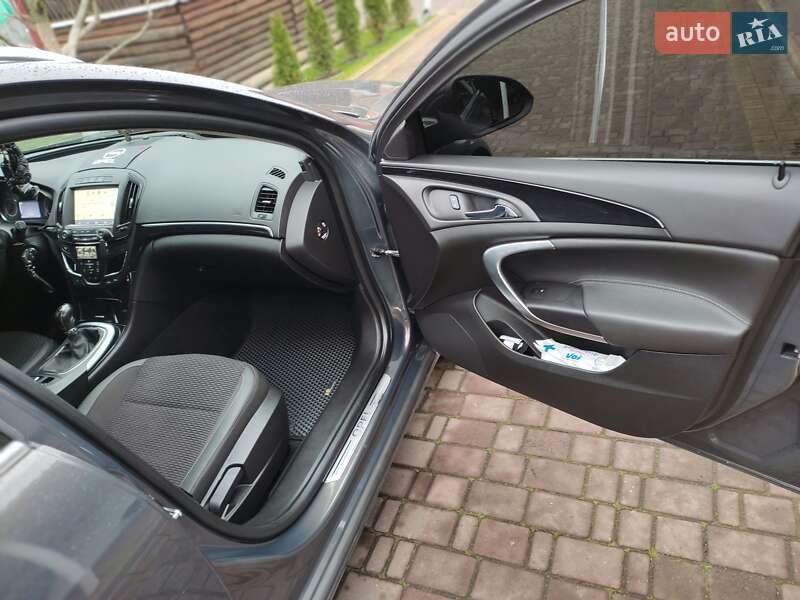 Універсал Opel Insignia 2015 в Вінниці