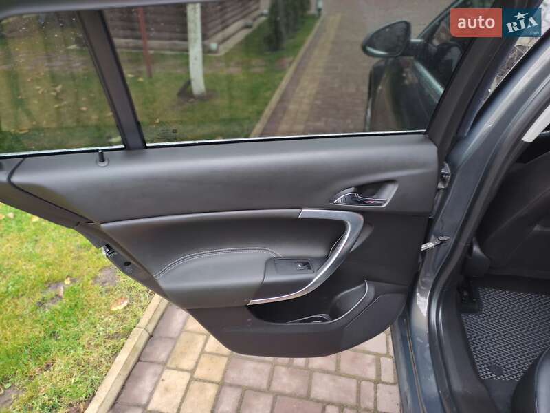 Універсал Opel Insignia 2015 в Вінниці