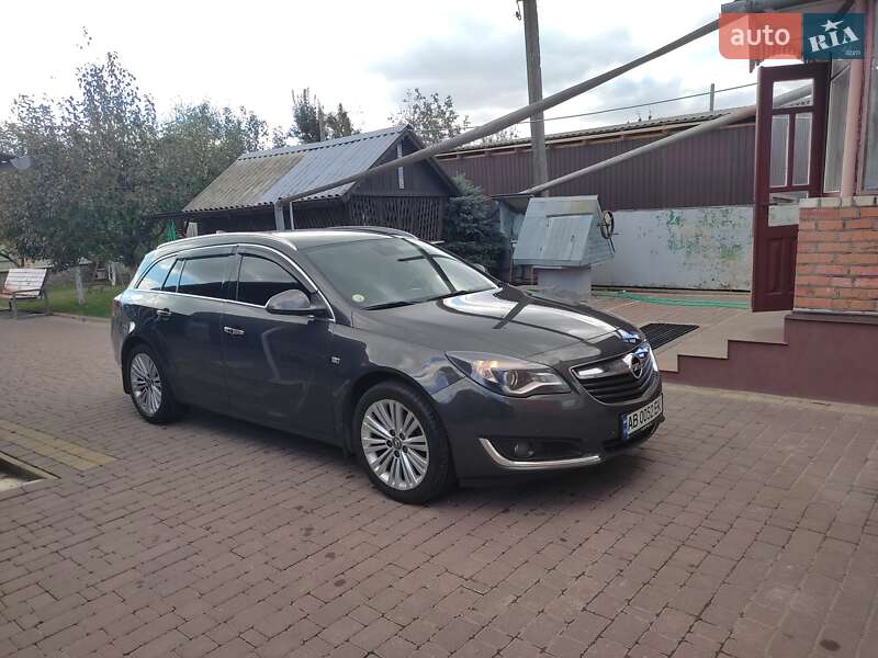 Універсал Opel Insignia 2015 в Вінниці