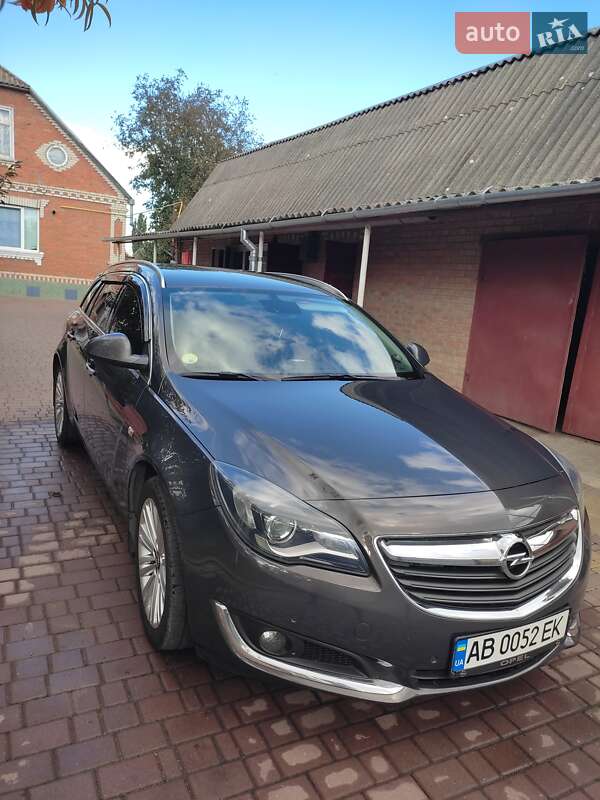Універсал Opel Insignia 2015 в Вінниці