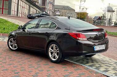 Лифтбек Opel Insignia 2010 в Ивано-Франковске