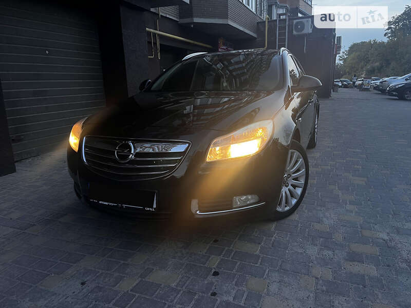 Универсал Opel Insignia 2009 в Виннице