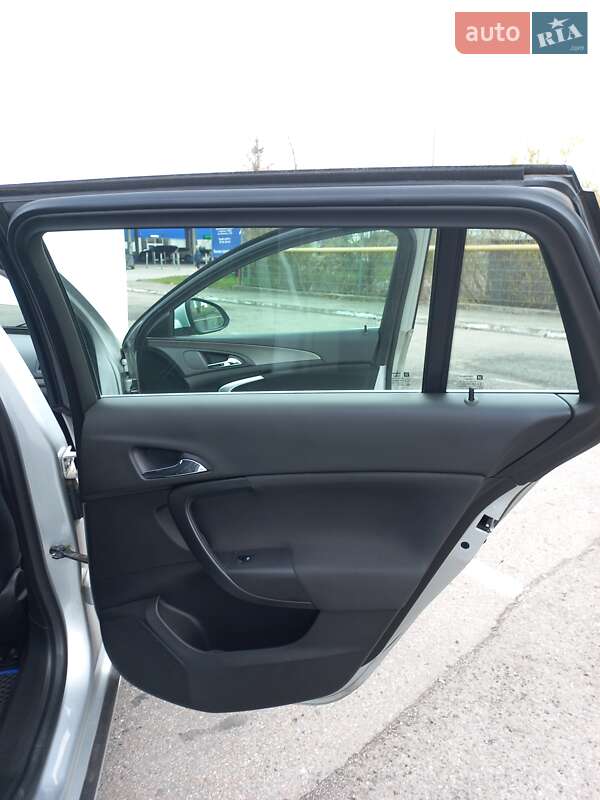 Универсал Opel Insignia 2011 в Ивано-Франковске фото 14 Универсал Opel Insignia 2011 в Ивано-Франковске