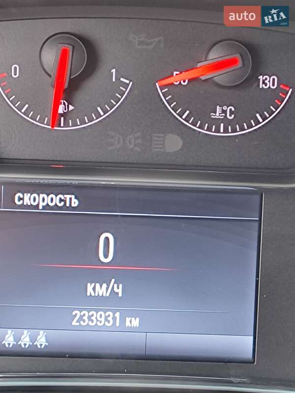 Универсал Opel Insignia 2014 в Смеле