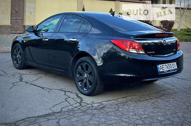 Ліфтбек Opel Insignia 2013 в 