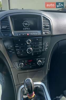 Универсал Opel Insignia 2009 в Ровно