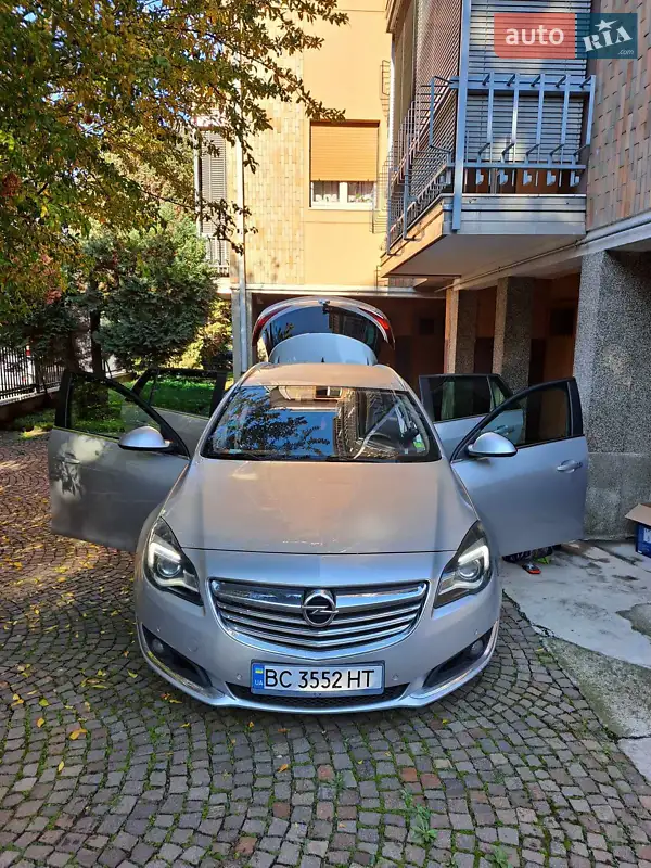 Opel Insignia 2013