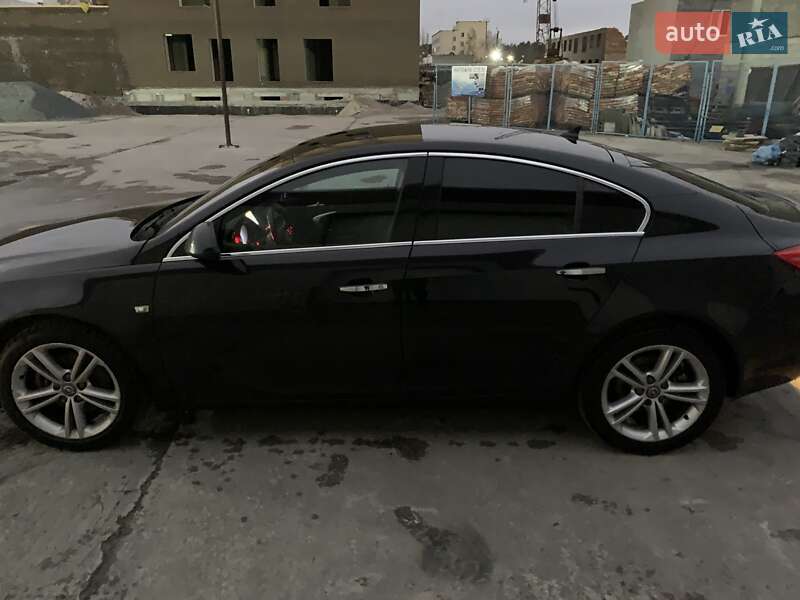 Ліфтбек Opel Insignia 2011 в Нетішині