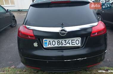 Универсал Opel Insignia 2010 в Берегово