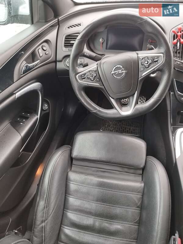 Универсал Opel Insignia 2014 в Киеве