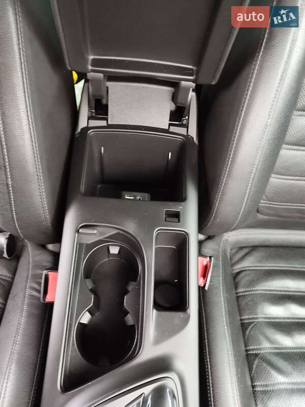 Универсал Opel Insignia 2014 в Киеве