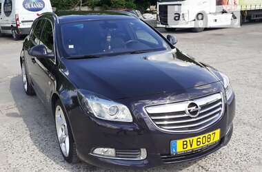 Універсал Opel Insignia 2012 в Звягелі