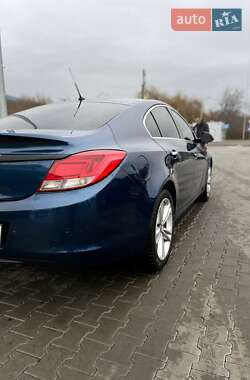 Лифтбек Opel Insignia 2010 в 
