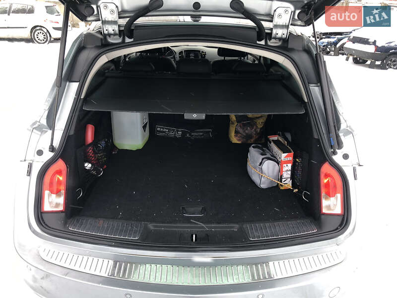 Універсал Opel Insignia 2011 в Львові