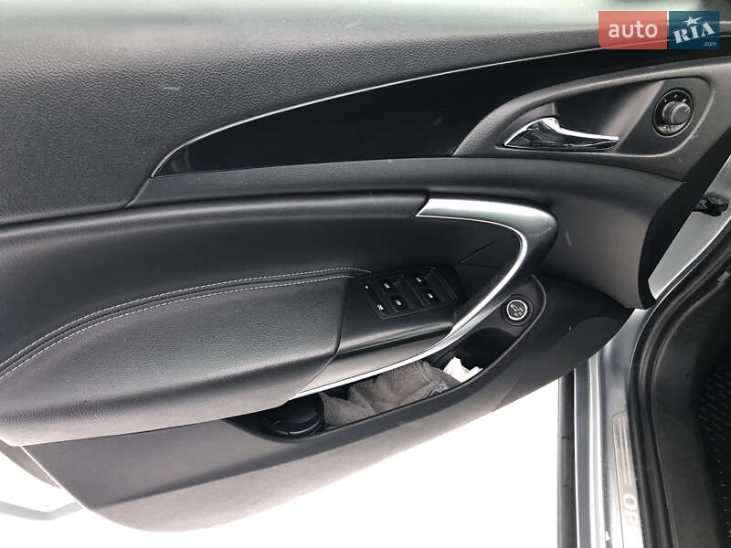 Універсал Opel Insignia 2011 в Львові