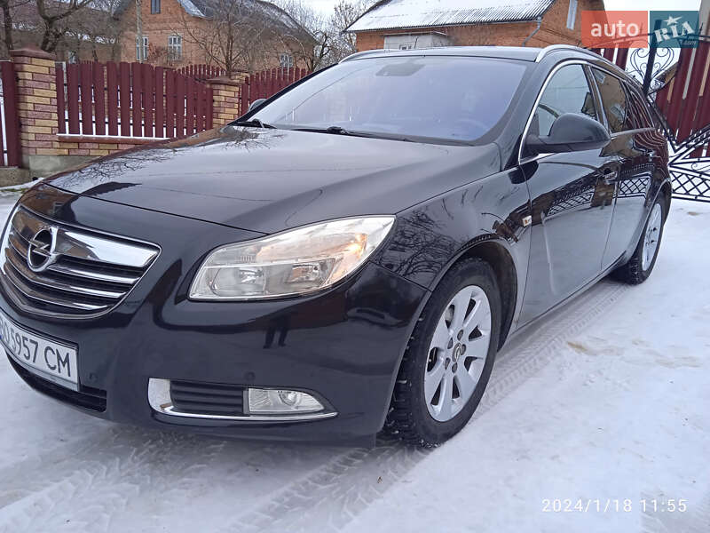 Універсал Opel Insignia 2012 в Монастириській