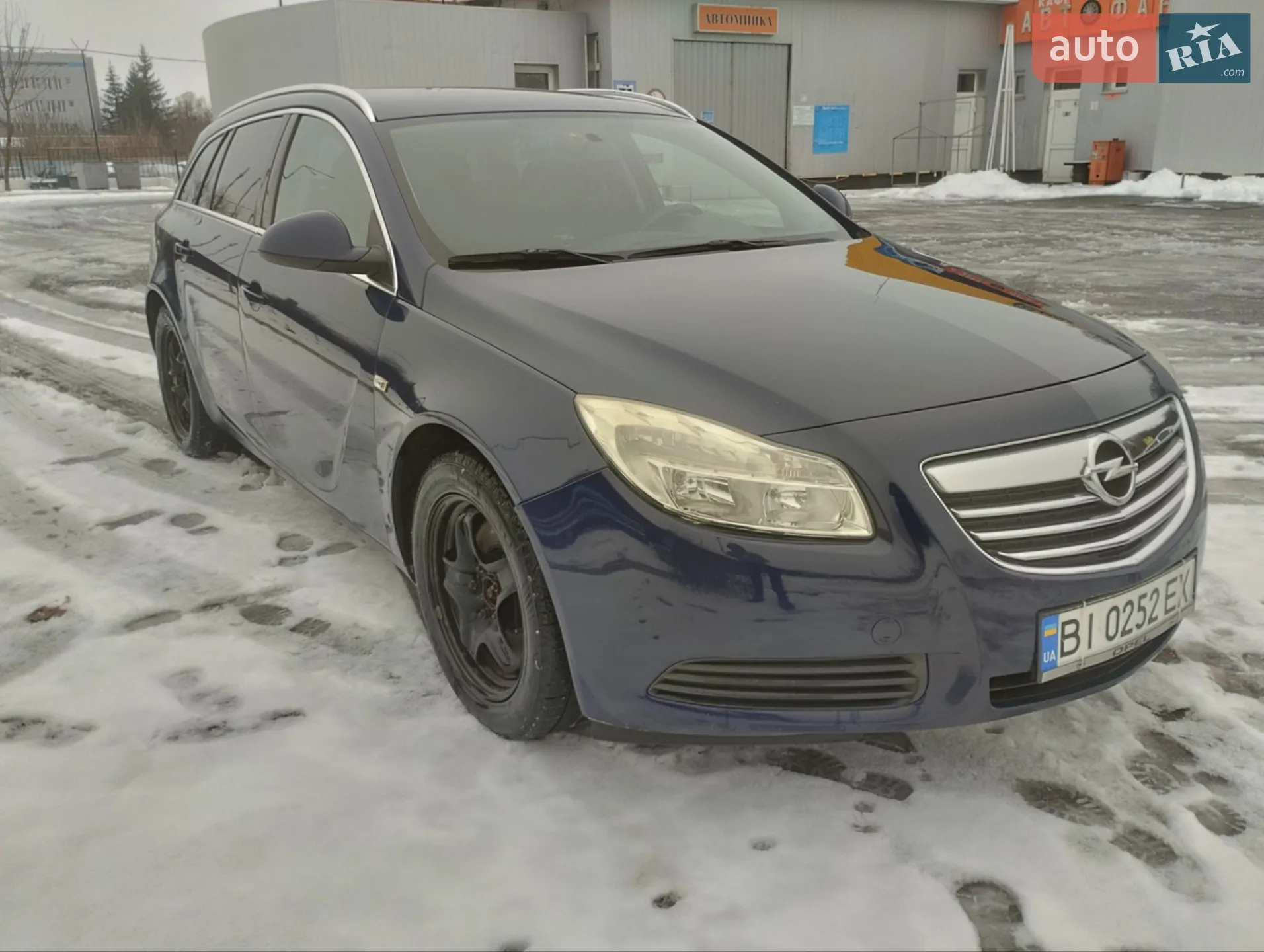 2010 Opel Insignia - мініатюра 2