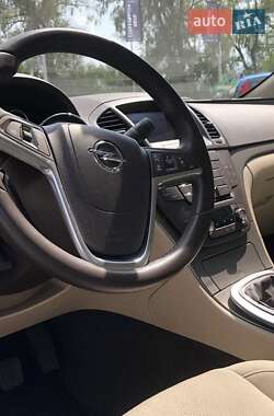 Седан Opel Insignia 2009 в Пустомытах