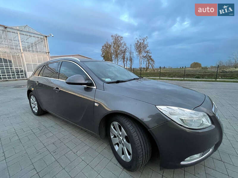 Opel Insignia 2012