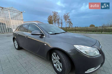 Универсал Opel Insignia 2012 в Киеве