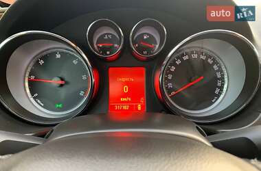 Универсал Opel Insignia 2011 в 