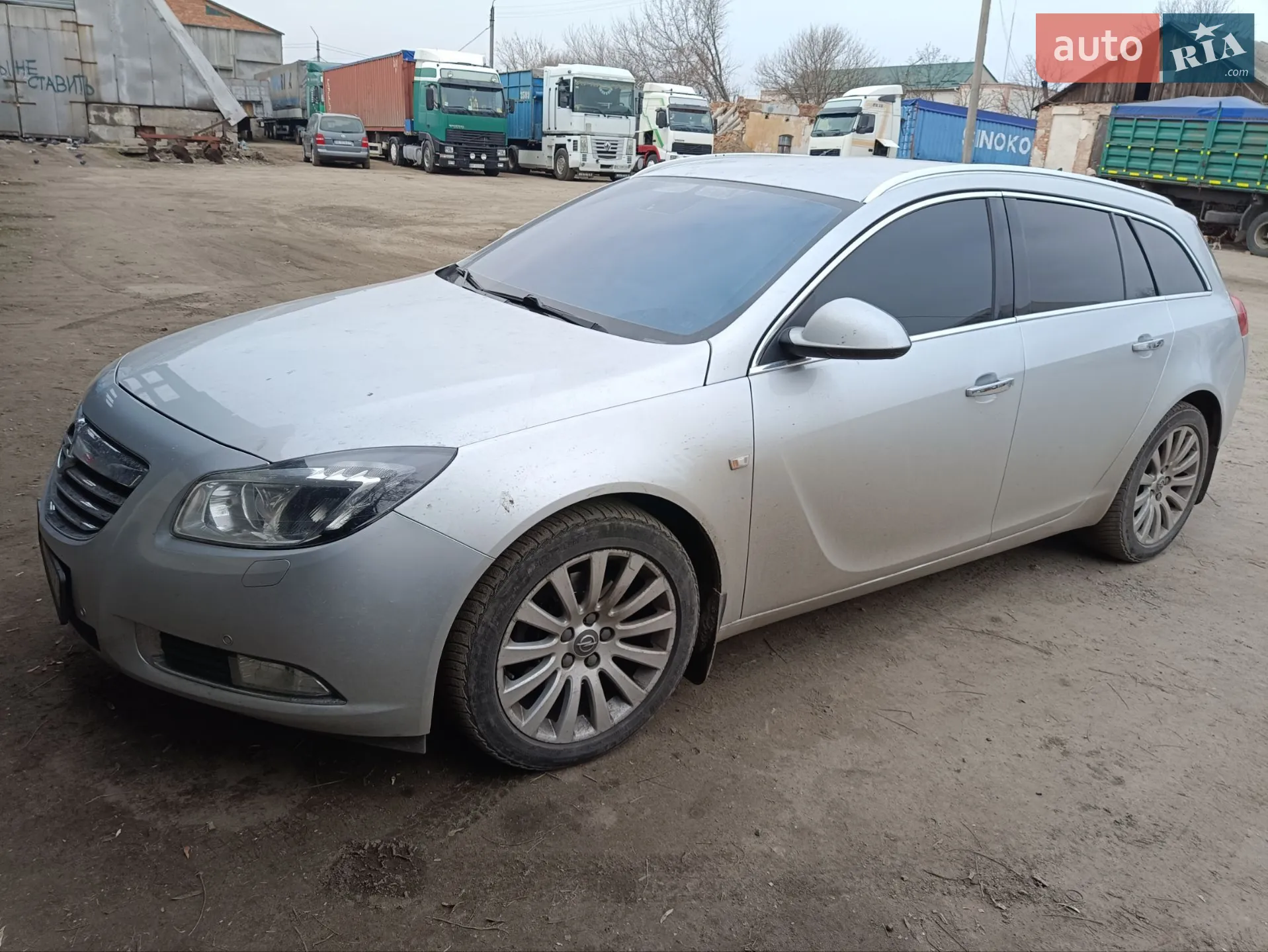 2010 Opel Insignia - мініатюра 2