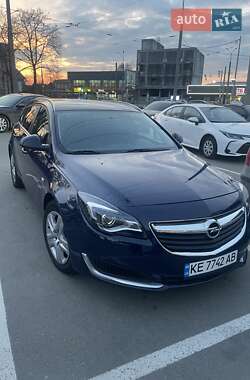 Универсал Opel Insignia 2014 в Днепре