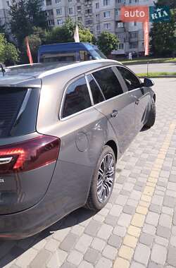 Универсал Opel Insignia 2014 в Хмельницком