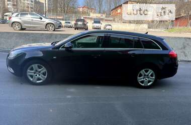 Универсал Opel Insignia 2011 в Ровно