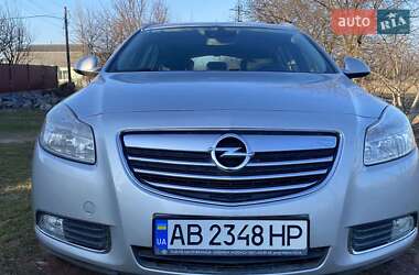Универсал Opel Insignia 2012 в 