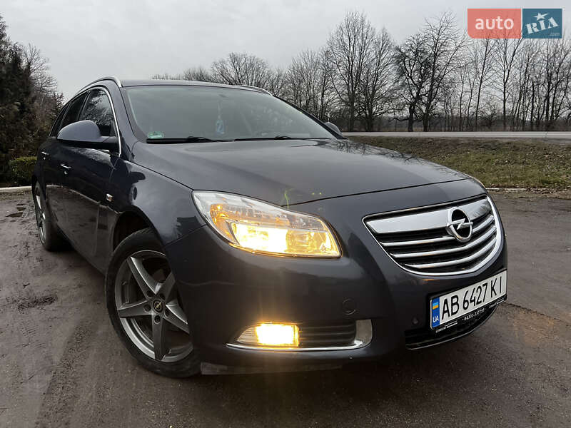 Універсал Opel Insignia 2009 в Гайсину