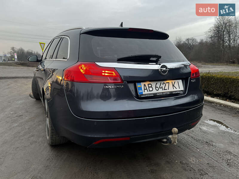 Універсал Opel Insignia 2009 в Гайсину