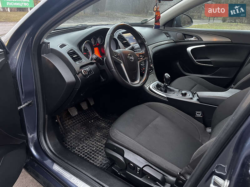 Універсал Opel Insignia 2009 в Гайсину